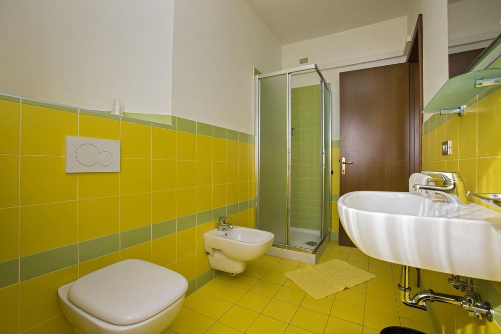 Hotel Esperia Alba Adriatica Quarto foto